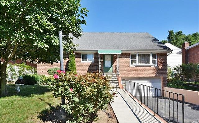 1st image of 366 Midland Ave