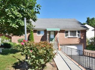 366 Midland Ave, Yonkers, NY 10704