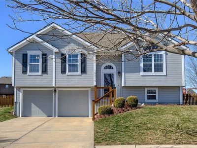 10836 N Smalley Ct, Kansas City, MO, 64157