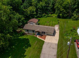 1417 N Bend Rd, Hebron, KY 41048