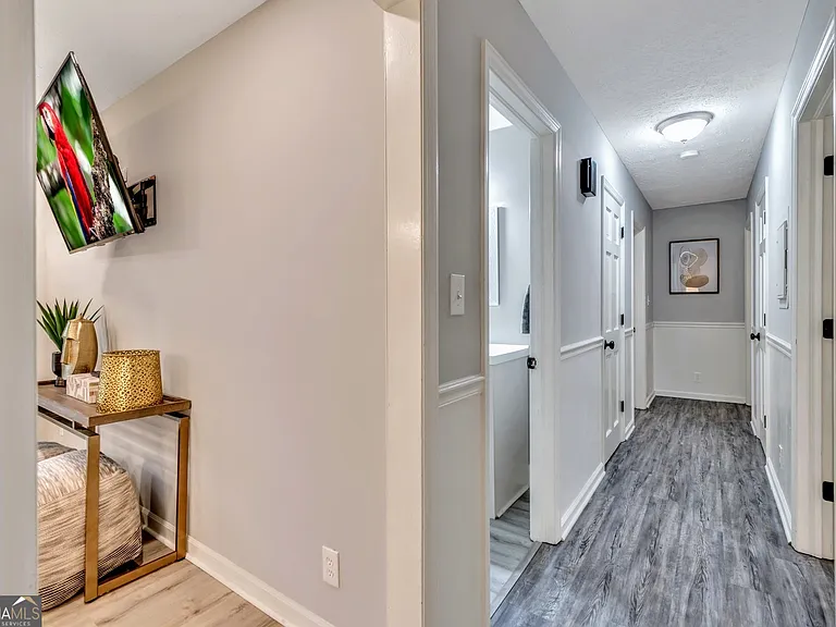 4428 John Dr — Photo 14