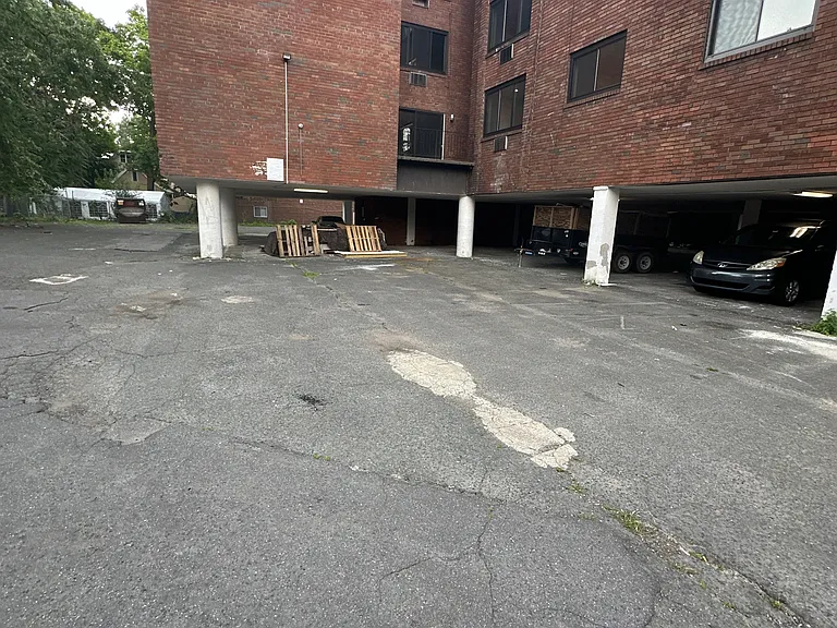 282 Collins St #205 — Photo 33