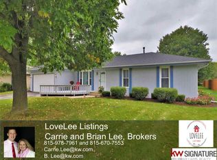 1022 Bunting Dr, Machesney Park, IL