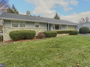 3 Timberline Dr, Wyomissing, PA 19610