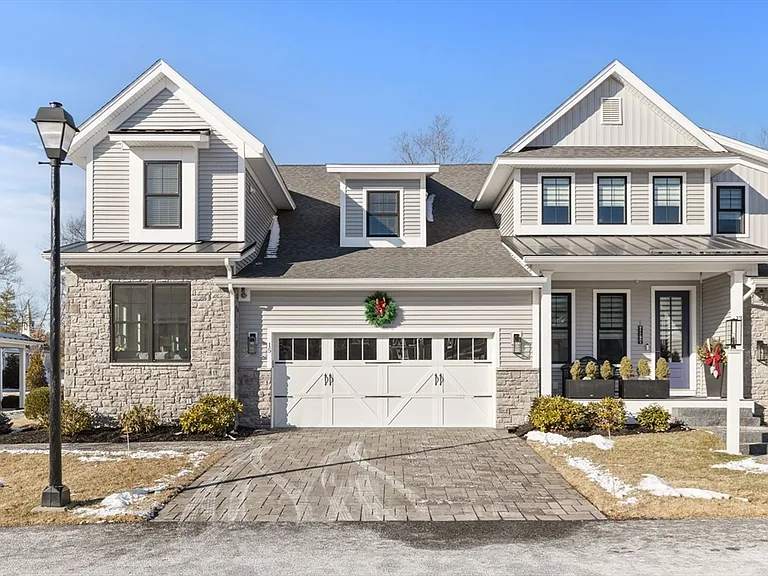 15 Rowell Ln #15 — Photo 3