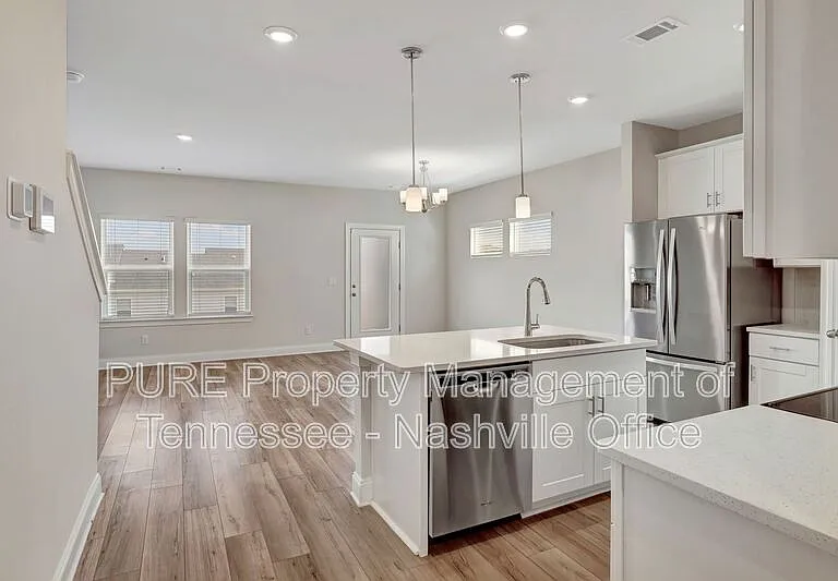 4519 Skywood Ln — Photo 8
