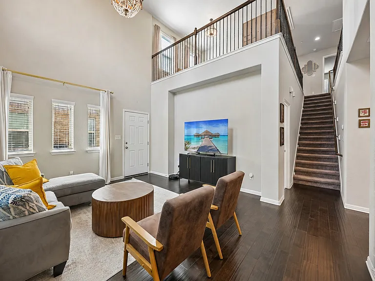 2304 S Lakeline Blvd #251 — Photo 6