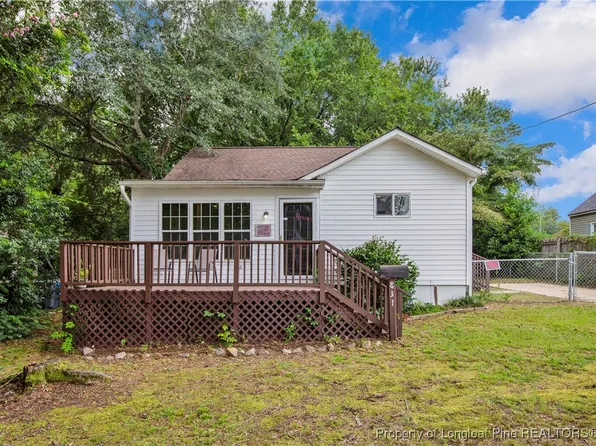 831 Anarine Rd, Fayetteville, NC 28303