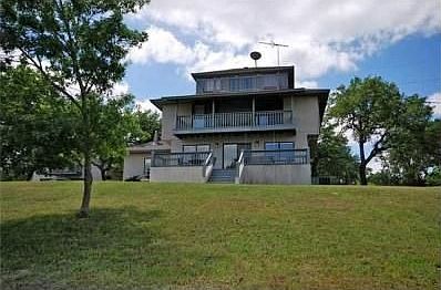 3rd image of 129 Mountain Loop Dr