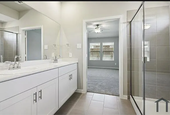 6208 Castamere Dr — Photo 28