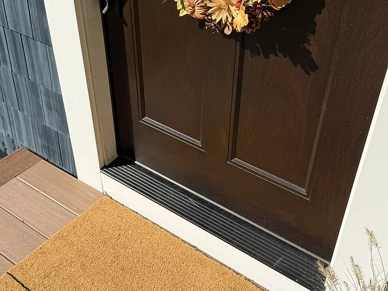 38 Foster Ave — Photo 26