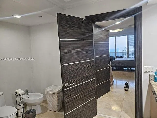2 bed, 1733 sqft, $6,500 — Photo 2