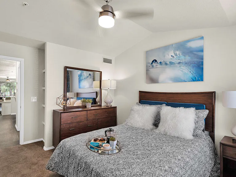 Catherine Townhomes — Photo 12