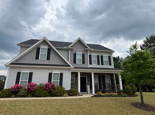 4140 Weavers Pond Dr, Zebulon, NC 27597