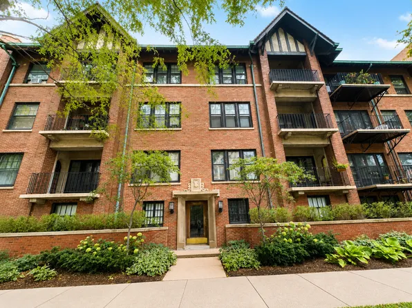 (undisclosed Address), Chicago, IL 60615