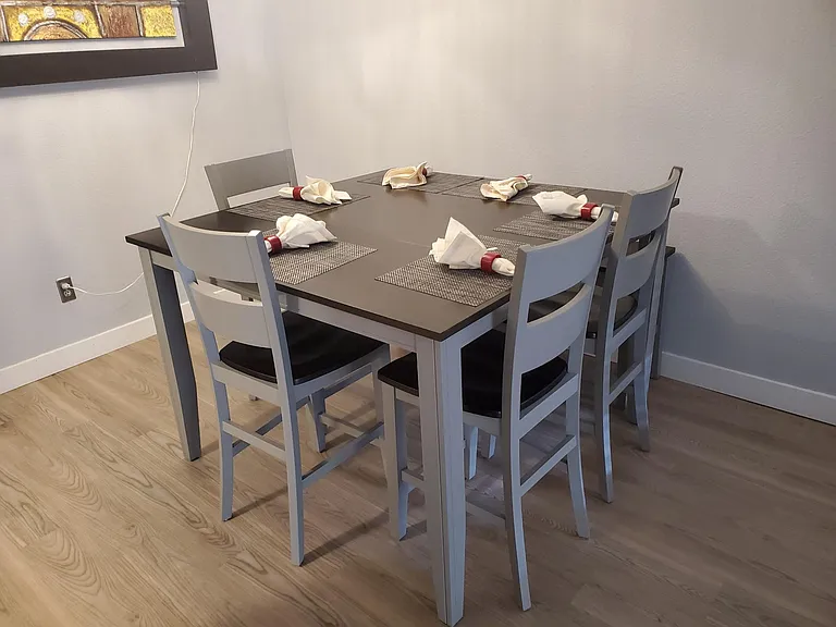 dinning table