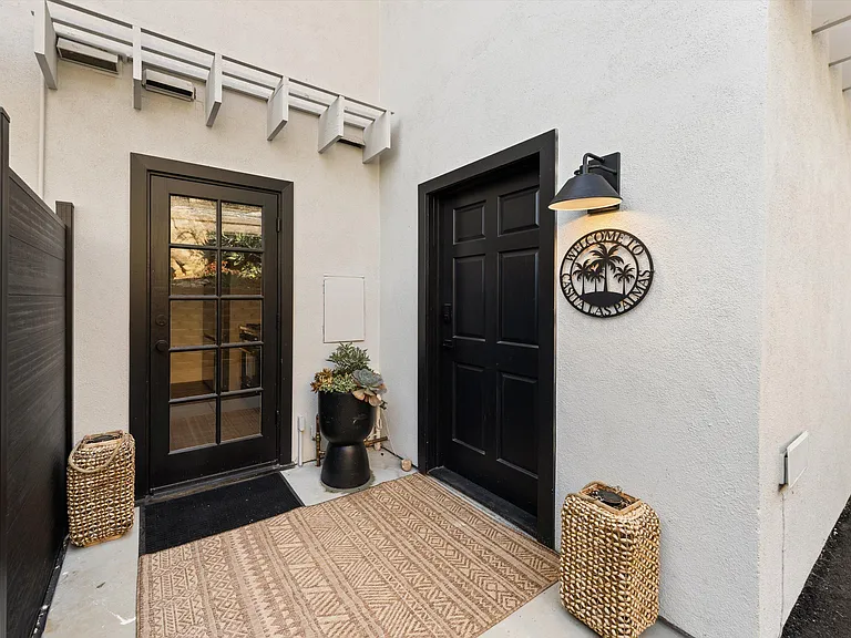 1378 Sycamore Canyon Rd — Photo 18