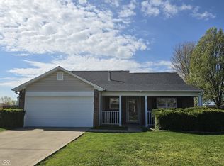865 Palomino Pl, Bargersville, IN