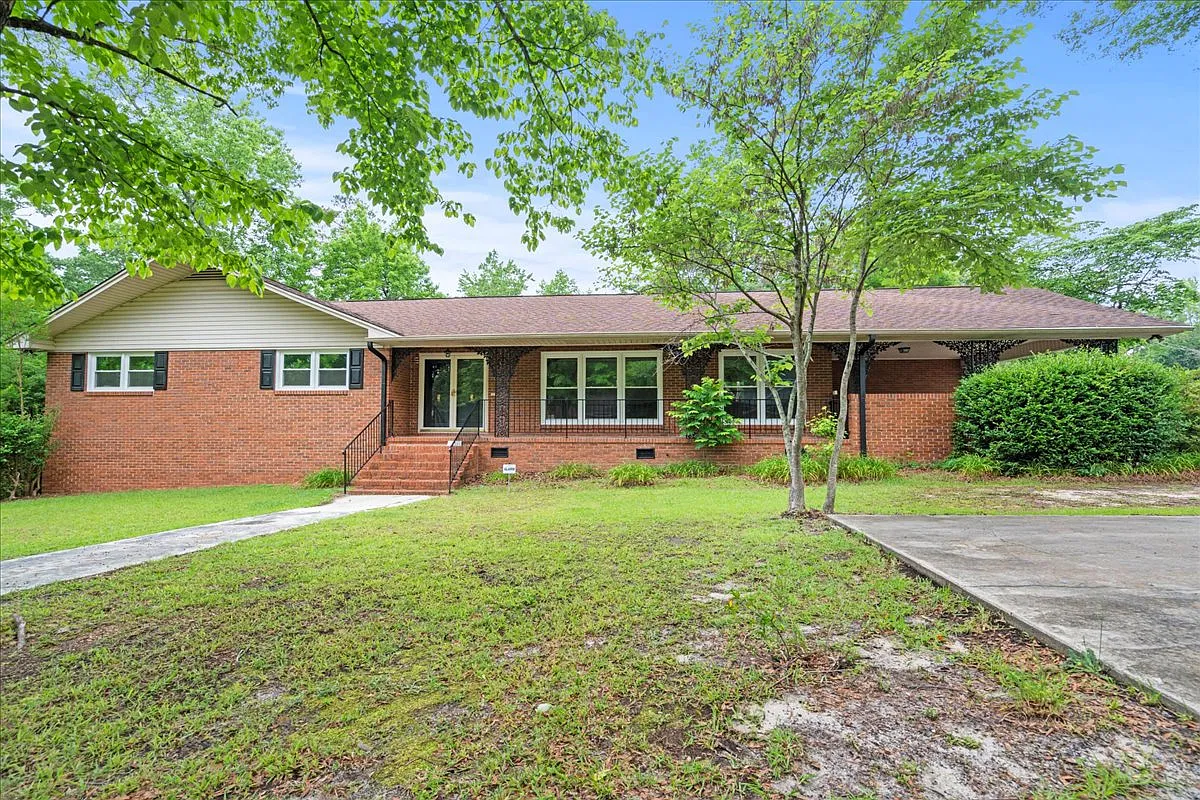 511 Arbor Drive - 1 — Photo 3