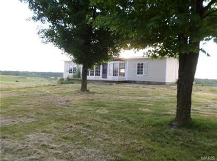 8715 N Service Rd, Bourbon, MO 65441