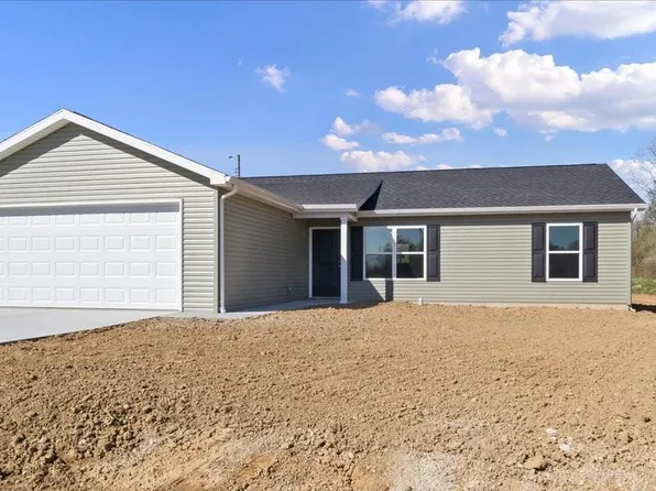 928 N Polk Dr, Oakland City, IN 47660