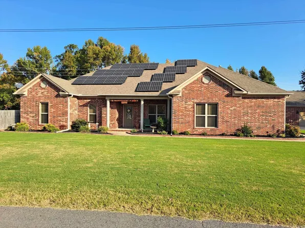 36 Daniel Dr, Conway, AR 72032