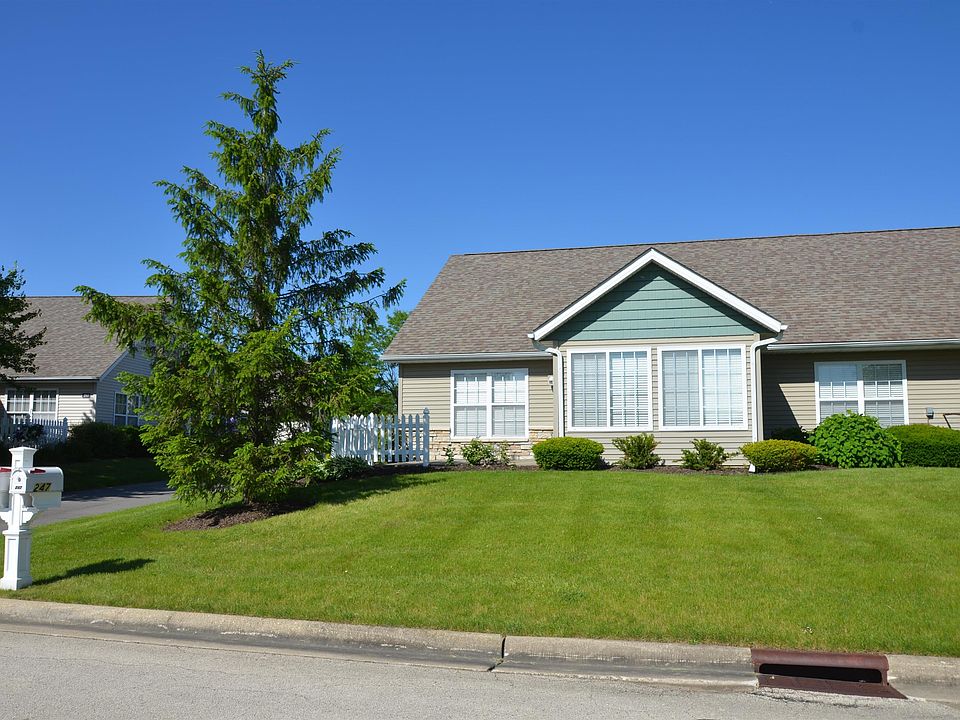 2nd image of 247 Lilac Ln