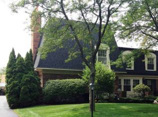 21928 Shorepointe Ln, Saint Clair Shores, MI 48080