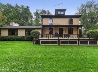 13319 Centerville Rd, Cleveland, WI 53015