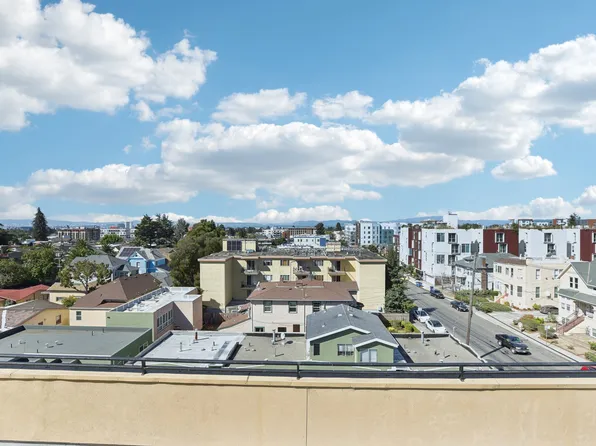 2230 Dwight Way, 2230 Dwight Way APT 402, Berkeley, CA 94704