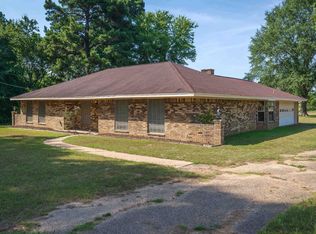 3565 Omie Dr, Longview, TX 75605