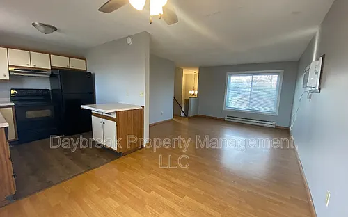 1702 2nd Ave E Photo 1