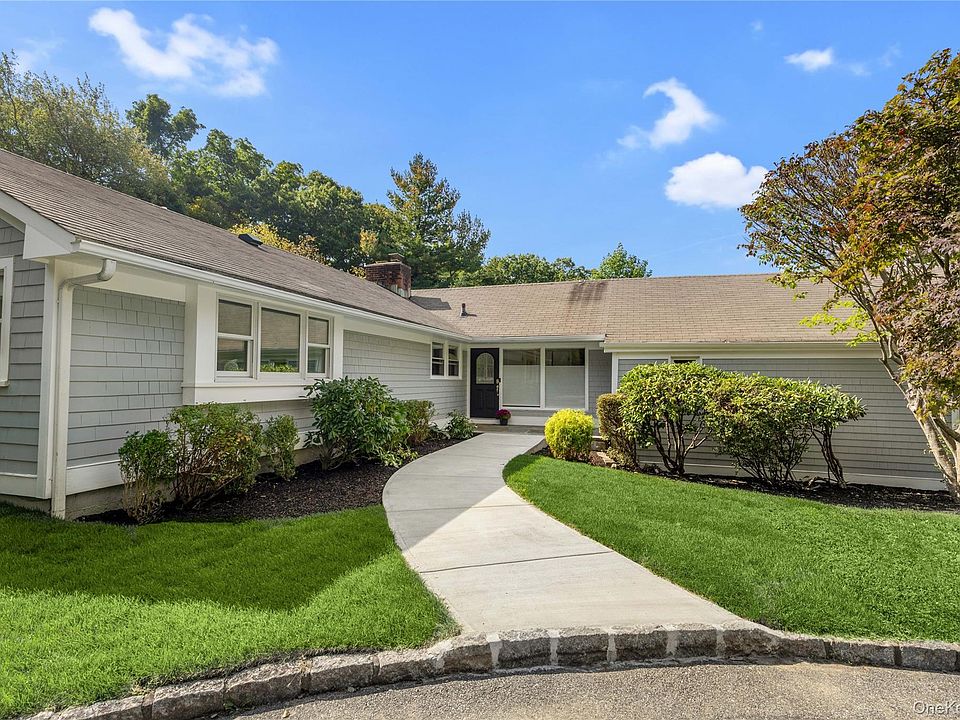 1st image of 10 Skyview Drive