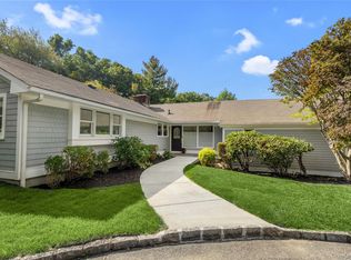 10 Skyview Dr, Armonk, NY 10504