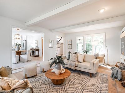 10734 North Magnolia DRIVE, Mequon, WI, 53092