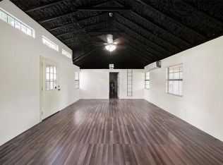 280 Oak Ridge Dr, Onalaska, TX 77360