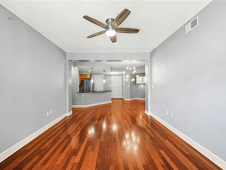 200 River Vista Dr #436 — Photo 3
