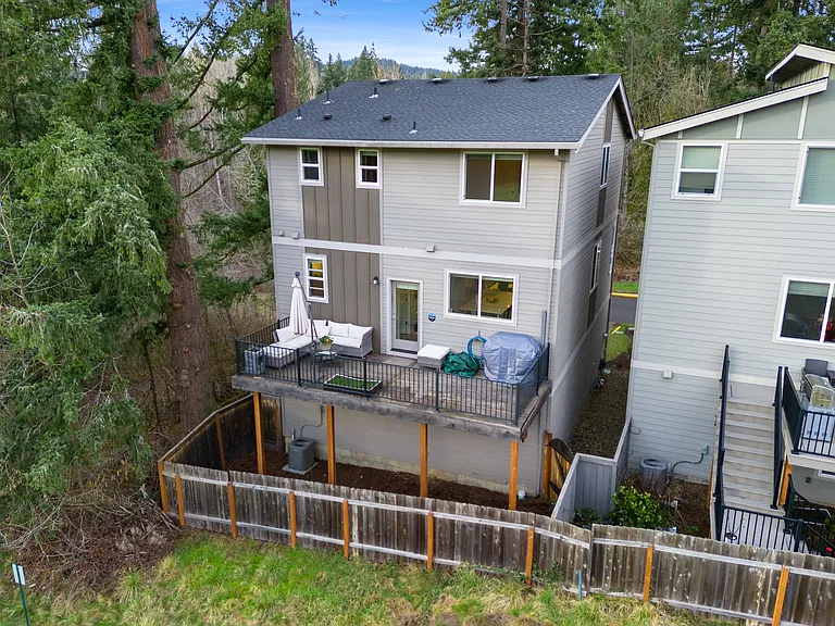 16658 SE Fox Glen Ct — Photo 4