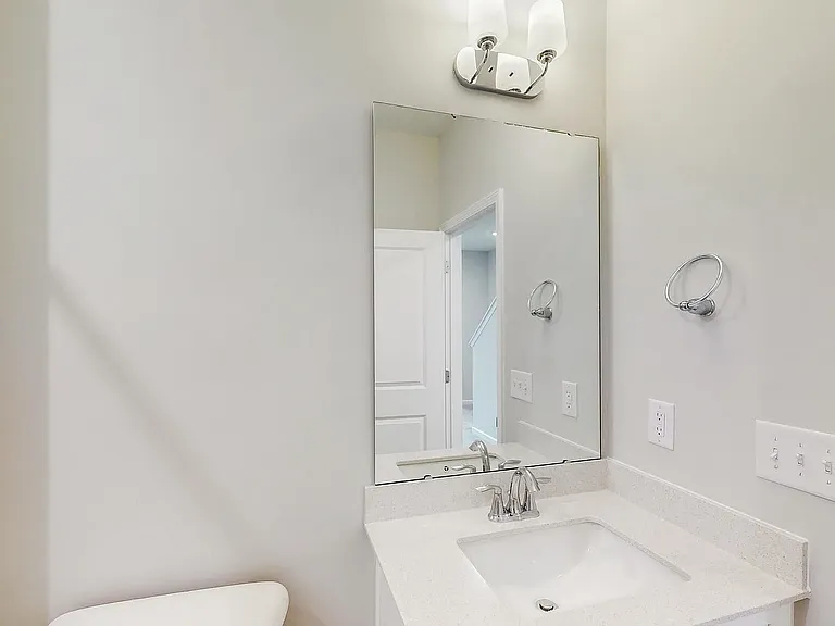 2721 Hunter Woods Dr — Photo 23