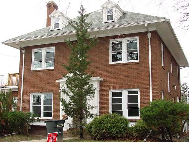 2nd image of 2701 Inwood Dr
