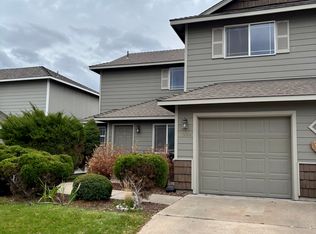 1934 NW Larch Spur Ct, Redmond, OR 97756