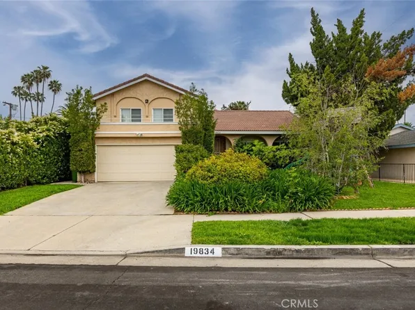19834 Haynes St, Woodland Hills, CA 91367