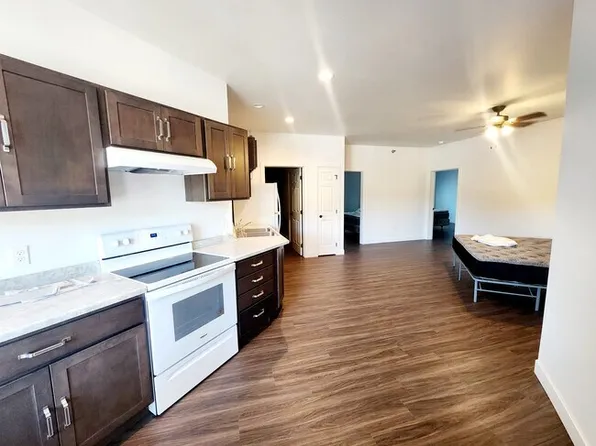 715 12th St, Sturgis, SD 57785