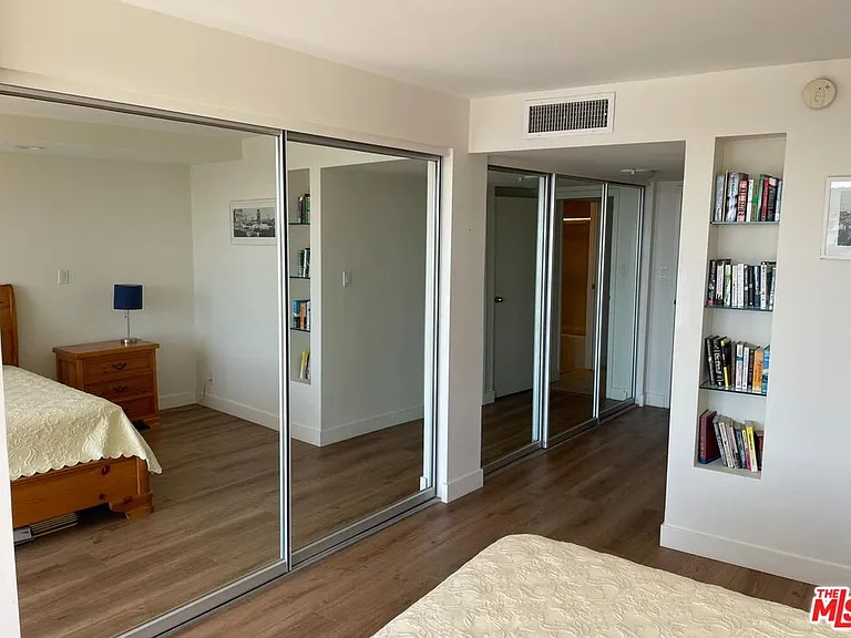 4267 Marina City Dr #102 — Photo 11