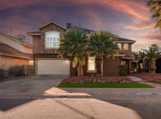 2013 Shadow Ridge Dr, El Paso, TX 79938