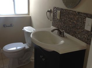 747 Perkins Park Dr, Akron, OH 44320