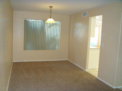 3rd image of 2156 E Chesapeake Dr