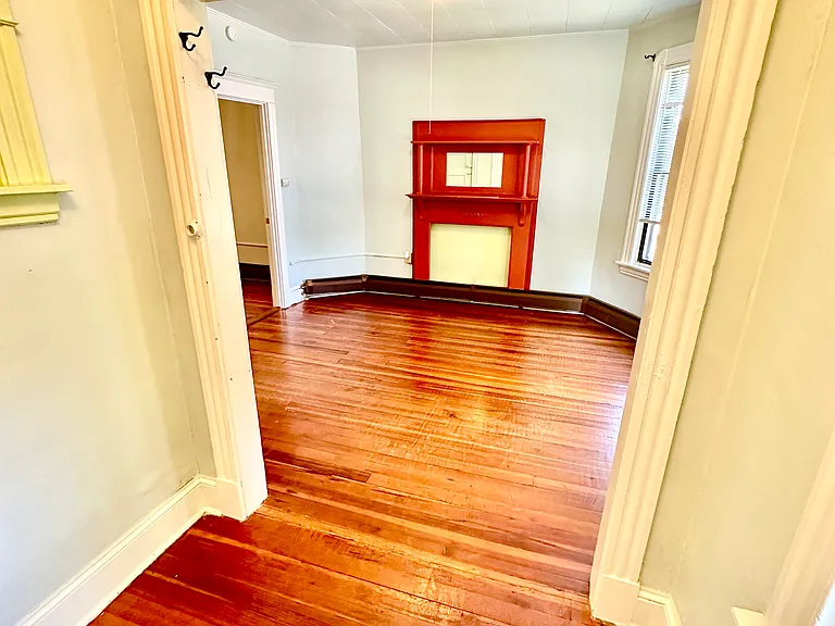 365 Franklin Ave #2S — Photo 16
