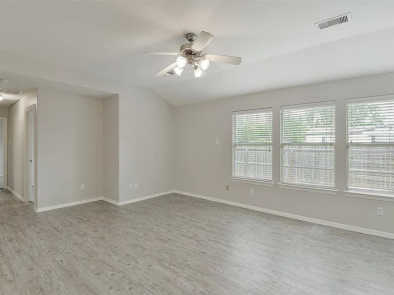 24415 Strong Pine Dr — Photo 6