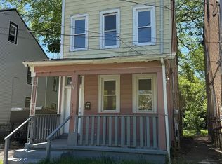 319 Rutherford Ave, Trenton, NJ 08618